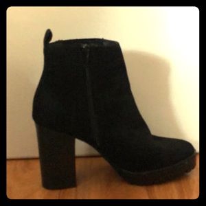 Black chunky heel boots
